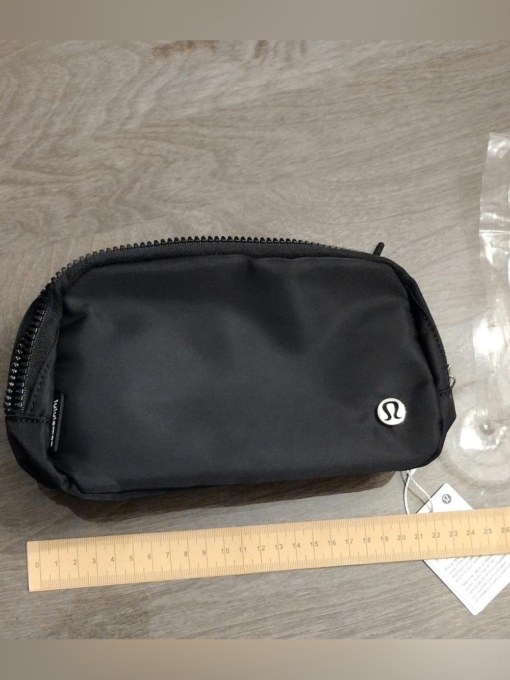 Black Lululemon everywhere belt bag